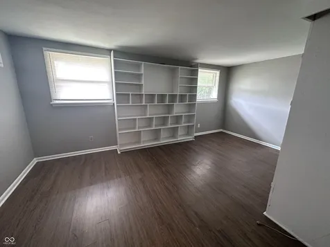 1202 E 8th Anderson IN 46012