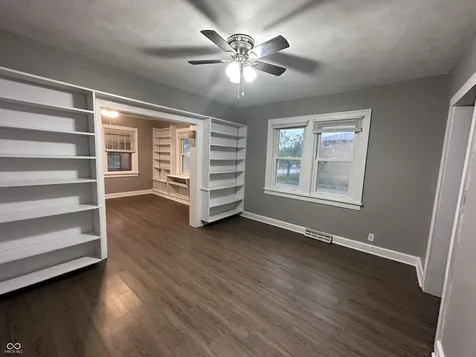 1202 E 8th Anderson IN 46012