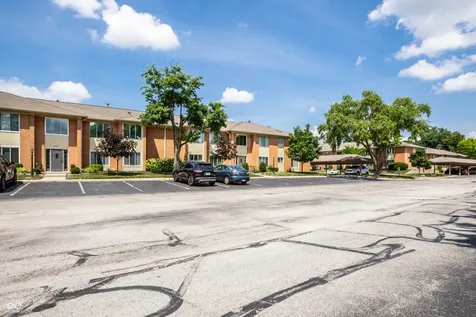 586 Hunters Drive Carmel IN 46032