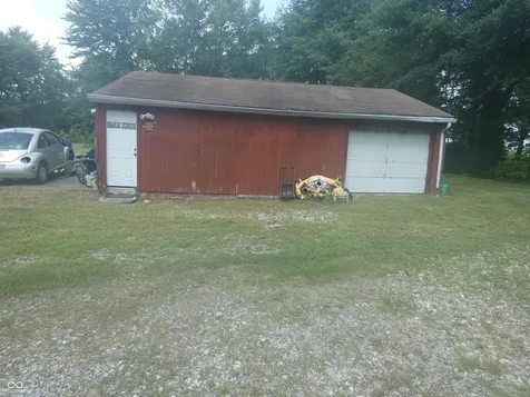 6546 N County Road 1300 E Seymour IN 47274