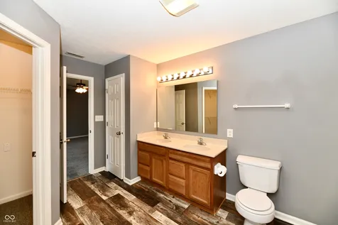 16038 Timpani Way Noblesville IN 46060