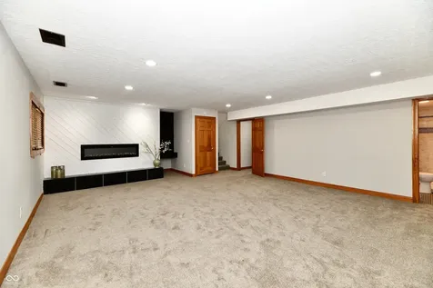 50 Idleway Greenwood IN 46142