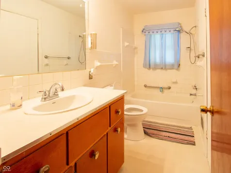 235 W Huntstead Lane Indianapolis IN 46217