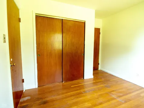 235 W Huntstead Lane Indianapolis IN 46217