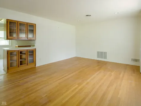 235 W Huntstead Lane Indianapolis IN 46217