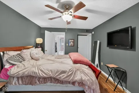 5026 Allisonville Road Indianapolis IN 46205