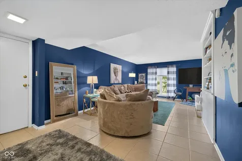5026 Allisonville Road Indianapolis IN 46205