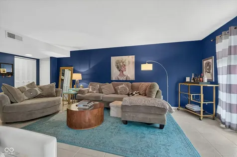 5026 Allisonville Road Indianapolis IN 46205