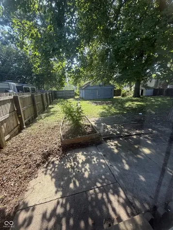 3325 Collier Street Indianapolis IN 46221