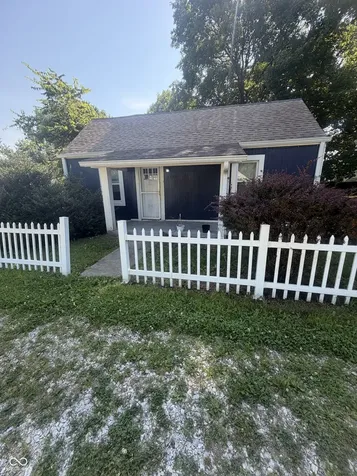 3325 Collier Street Indianapolis IN 46221