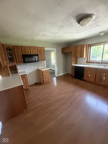 3325 Collier Street Indianapolis IN 46221