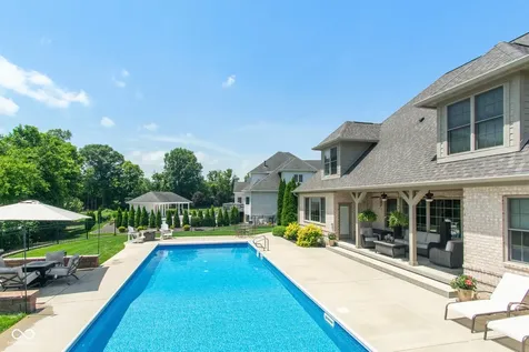 2350 Waterside Circle Avon IN 46123