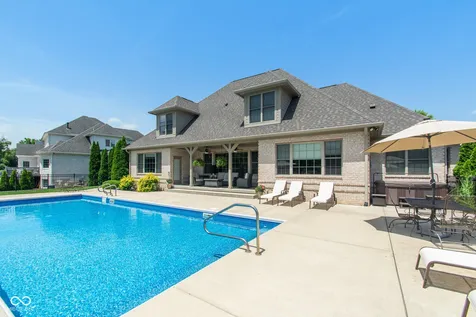 2350 Waterside Circle Avon IN 46123