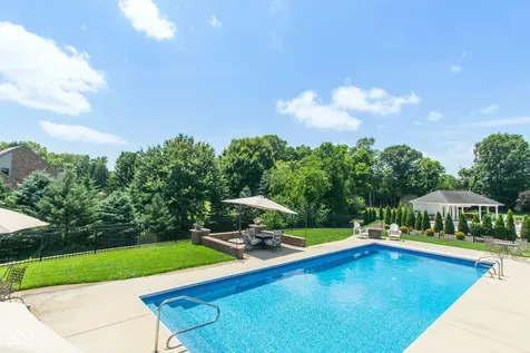 2350 Waterside Circle Avon IN 46123