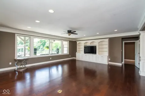 2350 Waterside Circle Avon IN 46123