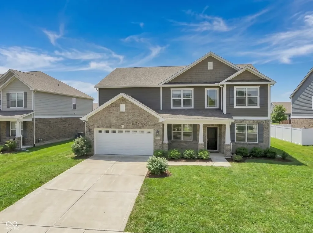 6077 Dugan Drive Whitestown IN 46075