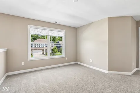 6077 Dugan Drive Whitestown IN 46075