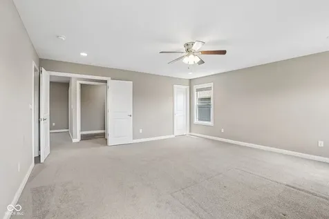6077 Dugan Drive Whitestown IN 46075