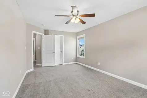 6077 Dugan Drive Whitestown IN 46075