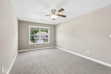 6077 Dugan Drive Whitestown IN 46075