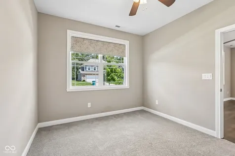 6077 Dugan Drive Whitestown IN 46075