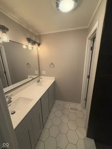 5912 Laurel Street Indianapolis IN 46227