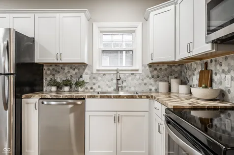 6105 N Park Avenue Indianapolis IN 46220