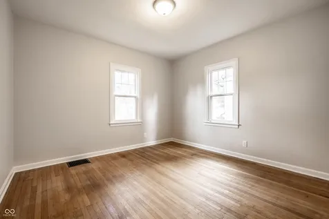 6105 N Park Avenue Indianapolis IN 46220
