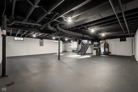 6105 N Park Avenue Indianapolis IN 46220