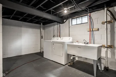6105 N Park Avenue Indianapolis IN 46220
