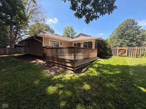 8223 Taunton Road Indianapolis IN 46260