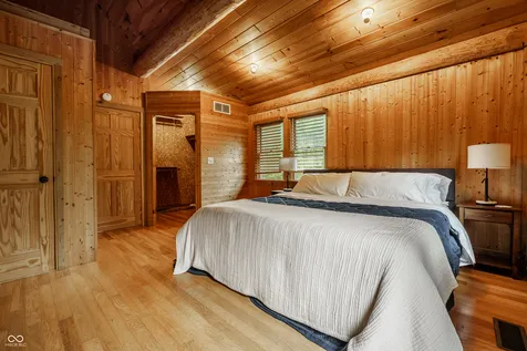 9961 S Ogala Horse Camp Road Seymour IN 47274