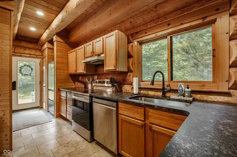 9961 S Ogala Horse Camp Road Seymour IN 47274