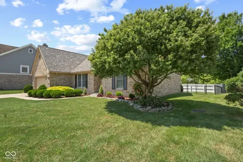 1230 Mount Brook Court Greenwood IN 46143