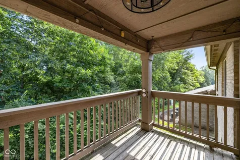 9820 Legends Creek Drive Indianapolis IN 46229