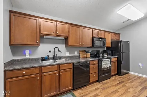 9820 Legends Creek Drive Indianapolis IN 46229
