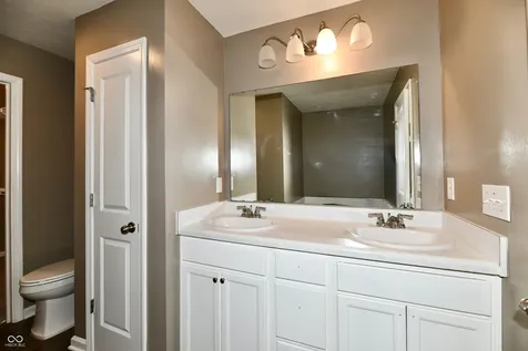 8196 Alyssum Drive Plainfield IN 46168