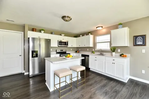 8196 Alyssum Drive Plainfield IN 46168
