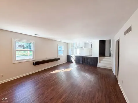 85 Tarry Court Greenwood IN 46142