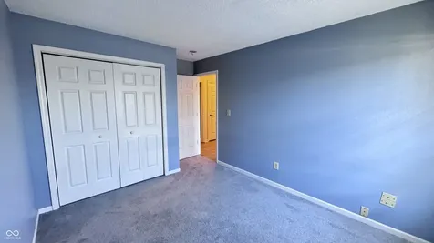 2119 W Van Arsdall Court Columbus IN 47201