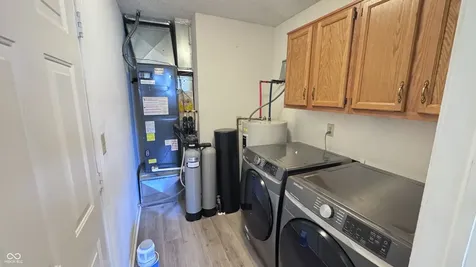 2119 W Van Arsdall Court Columbus IN 47201