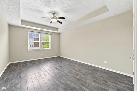 9124 Hawkins Road Indianapolis IN 46216