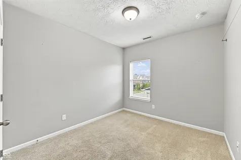 9124 Hawkins Road Indianapolis IN 46216