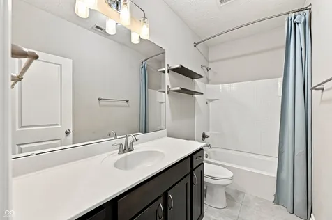 9124 Hawkins Road Indianapolis IN 46216