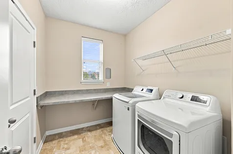 9124 Hawkins Road Indianapolis IN 46216