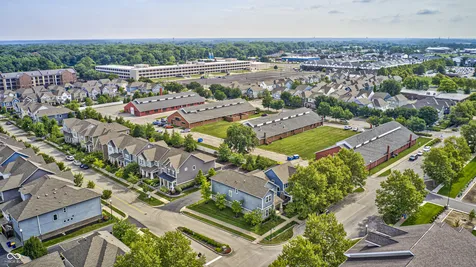 9124 Hawkins Road Indianapolis IN 46216