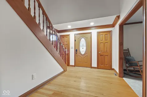 179 W Arcadia Mooresville IN 46158