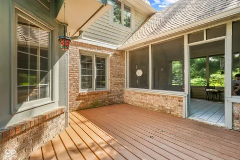 179 W Arcadia Mooresville IN 46158