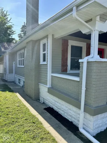 829 N Chester Avenue Indianapolis IN 46201