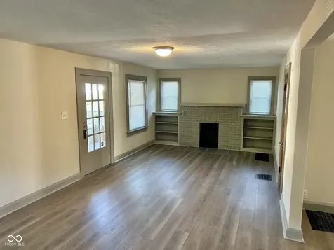 829 N Chester Avenue Indianapolis IN 46201